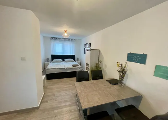 Wohnung Fuer 4 Personen Nahe Frankfurt Wlan Kueche